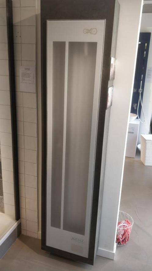 Feelgood shower IR/UV wit, Huis en Inrichting, Overige Huis en Inrichting, Nieuw, Ophalen