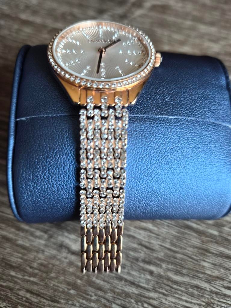 Nieuw zwarofski horloge met bijpassende armband, Sieraden, Tassen en Uiterlijk, Horloges | Heren, Ophalen, Nieuw, Overige merken