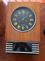 Vintage wandklok, Ophalen of Verzenden, Zo goed als nieuw, Wandklok