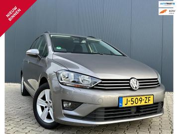 Volkswagen Golf Sportsvan 1.2 TSI 110PK Highline Automaat beschikbaar voor biedingen