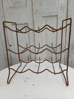 Oud flessenrek, wijnrek, roest, stoer rek, Antiek en Kunst, Verzenden