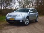 Subaru OUTBACK 2.5i Excecutive CVT automaat AWD, Auto's, Automaat, Euro 5, 1800 kg, Zwart