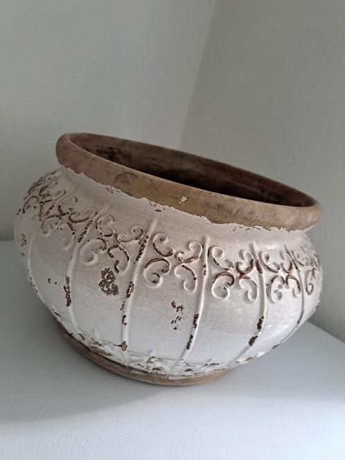 XXL Bloempot | bloembak landelijk brocante stijl wit, Tuin en Terras, Bloempotten, Zo goed als nieuw, Aardewerk, Minder dan 25 cm