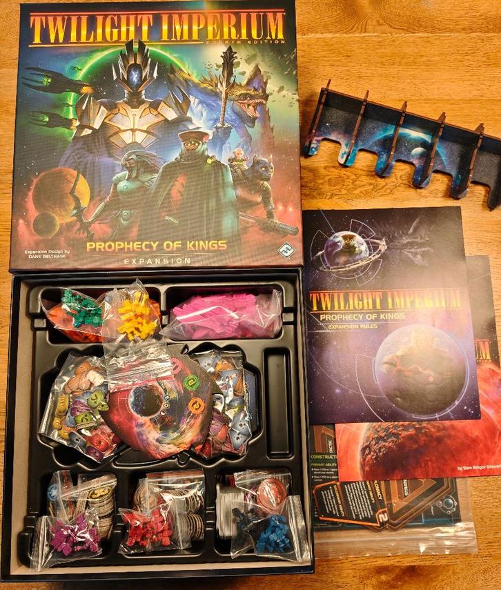 Prophecy of Kings uitbreiding + Folded Space insert, Hobby en Vrije tijd, Gezelschapsspellen | Bordspellen, Zo goed als nieuw