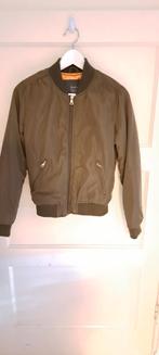 Bershka Bomberjack - Maat M - Kort Model, Ophalen, Gedragen