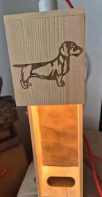 Houten teckel lamp, Verzenden, Zo goed als nieuw, Hout, Minder dan 50 cm