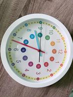 Leuke kinderklok om te leren klokkijken, Ophalen of Verzenden, Zo goed als nieuw, Analoog, Wandklok