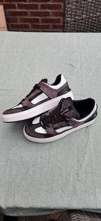 Cruyff
Kickturn donkergrijs, Ophalen of Verzenden, Zo goed als nieuw