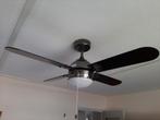 Plafondlamp met ventilator.  3 Standen., Ophalen, Zo goed als nieuw, Tafelventilator