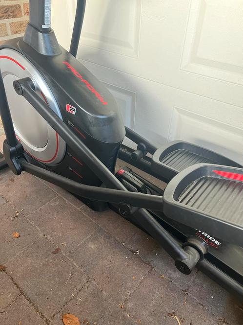 Proform Endurance 520E Crosstrainer, Sport en Fitness, Fitnessapparatuur, Gebruikt, Crosstrainer, Armen, Metaal, Ophalen