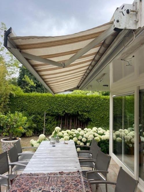 MADO ELEKTRISCH KNIKARMSCHERM, Tuin en Terras, Zonneschermen, Gebruikt, Knikarmscherm, 150 tot 300 cm, 450 cm of meer, Elektrisch