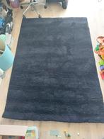 Zwart hoogpolig zacht vloerkleed. 155x210cm., Zwart, 200 cm of meer, Ophalen of Verzenden, Zo goed als nieuw