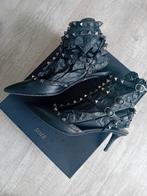 Valentino hakken, Ophalen of Verzenden, Zo goed als nieuw, Sneakers of Gympen