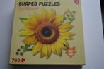 Puzzel zonnebloem unieke vorm 700 stukjes (shaped), Ophalen of Verzenden, 500 t/m 1500 stukjes, Zo goed als nieuw, Legpuzzel