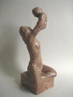 Aardewerk beeld moeder kind gesigneerd Leo Muysken 1907-1984, Ophalen of Verzenden