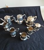 Theepotten, suikerpotjes en melkkannetje,  verzilverd, Ophalen of Verzenden