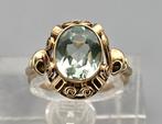 Gouden antieke ring edelsteen licht groene saffier. 2026/77, Ophalen of Verzenden, Goud, Ring, Met edelsteen