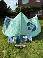 Cabrinha Kitesurf Set 2022: Moto 10m + Spectrum Board + Bar, Kitesurf-set, Twintip, 10 m², Ophalen of Verzenden