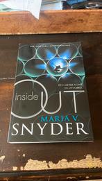 Maria V . Snyder - Inside out ., Boeken, Ophalen of Verzenden, Gelezen, Maria V . Snyder