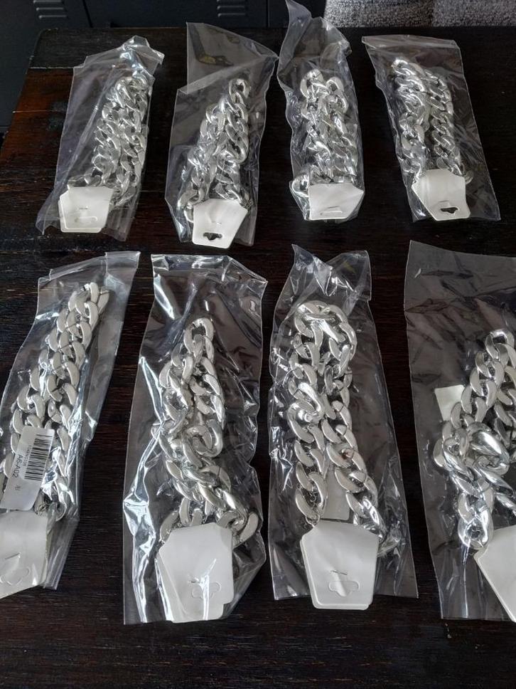 8x stoere Zilverkleurige kunststof dames kettingen, Sieraden, Tassen en Uiterlijk, Kettingen, Nieuw, Kunststof, Zilver, Verstelbaar