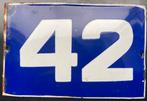 Emaille Huisnummer 42 - Antiek, Ophalen of Verzenden