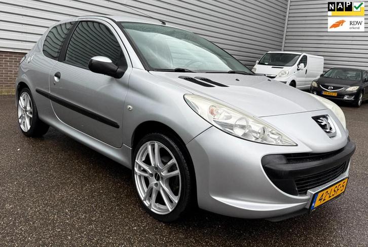 Peugeot 206 + 1.1 XR Sport editie, Auto's, Peugeot, Bedrijf, Te koop, 206+, ABS, Airbags, Centrale vergrendeling, Elektrische ramen