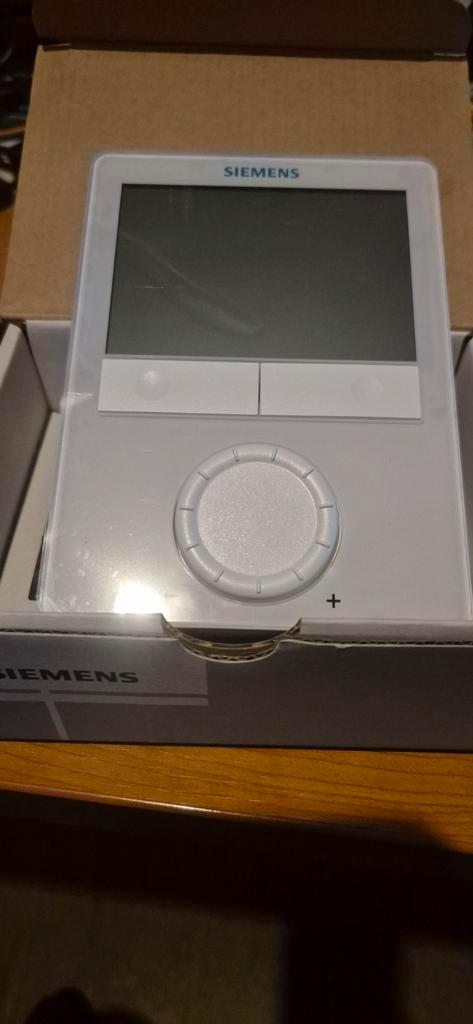 Siemens RDG400 Thermostaat - Nieuw in doos!, Hobby en Vrije tijd, Elektronica-componenten, Ophalen of Verzenden