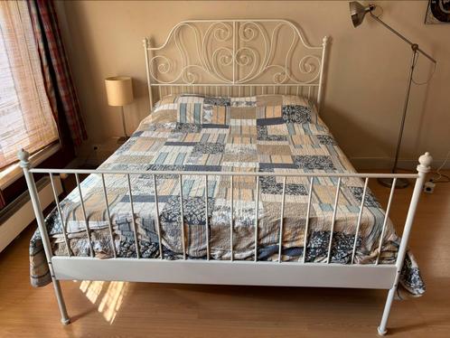 Wit Tweepersoonsbed, incl. toebehoren, Huis en Inrichting, Slaapkamer | Bedden, Gebruikt, Tweepersoons, 160 cm, 200 cm, Metaal