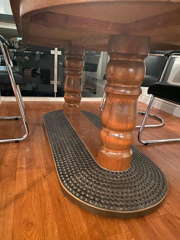 Ovalen eet/stam-cafe tafel ook wel "kneipentisch" genoemd, Huis en Inrichting, Tafels | Eettafels, Gebruikt, 50 tot 100 cm, 200 cm of meer