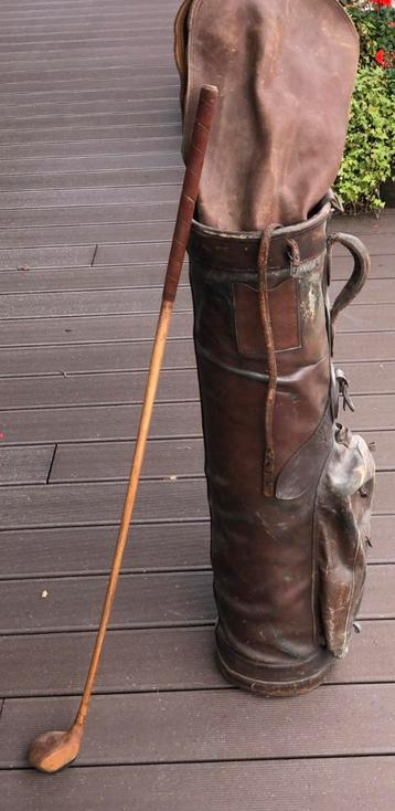 Antieke golftas beschikbaar voor biedingen