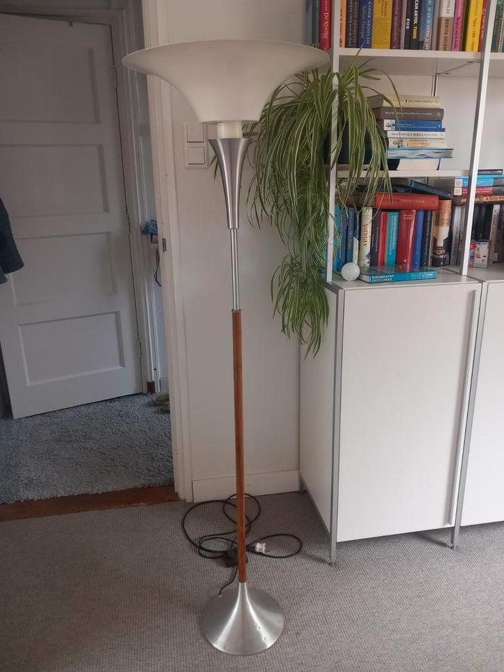 vloerlamp vintage mid century design ARO Leuchte retro kelk, Huis en Inrichting, Lampen | Vloerlampen, Gebruikt, 150 tot 200 cm
