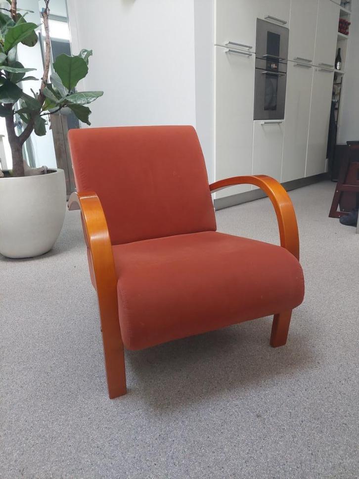 Fauteuiltje  met vintage uitstraling., Huis en Inrichting, Fauteuils, Gebruikt, Hout, Stof, 50 tot 75 cm, 75 tot 100 cm, Ophalen