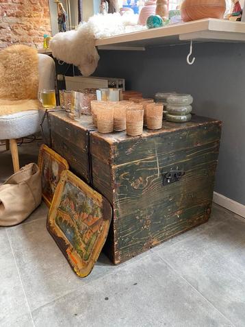 BROCANTE groene used look houten dekenkist LOODS 5 beschikbaar voor biedingen