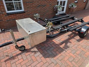 Jetloder jetski trailer jetski kar nu 1500 euro beschikbaar voor biedingen