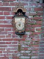 Friese stoelklok met 1 gewicht op katrol, bruintint., Antiek en Kunst, Ophalen