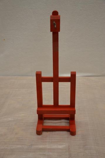 Tafelezel (klein model) beschikbaar voor biedingen