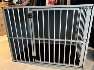 Hundos stevige honden bench voor grote hond. beschikbaar voor biedingen