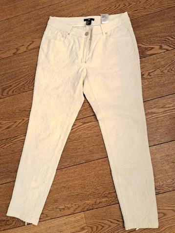 Skinny beige skinny broek met patroon - M beschikbaar voor biedingen