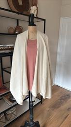 SCAPA wolwitte omslagdoek wol/cahmere, Kleding | Dames, Mutsen, Sjaals en Handschoenen, Verzenden, Zo goed als nieuw, Maat 46/48 (XL) of groter