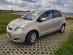 Toyota Yaris 1.3 16V Vvt-i Executive 5-drs 2009 airco beige, Voorwielaandrijving, 1025 kg, Beige, 4 cilinders