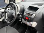 Toyota Aygo 1.0 VVT-i Comfort Airco Nieuwe Koppeling 5d Nieu, Voorwielaandrijving, Euro 5, Stof, Gebruikt