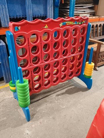 4 op een rij  beschikbaar voor biedingen