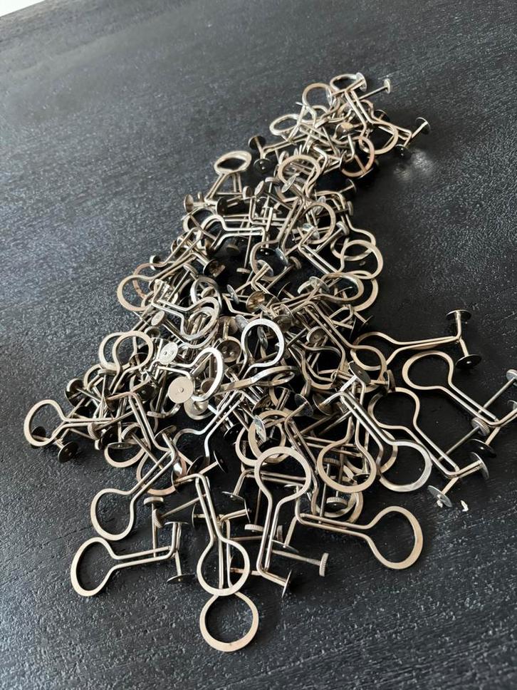 69 Mohr’s knijpklem klem laboratoriumklem laboratorium, Doe-het-zelf en Verbouw, IJzerwaren en Bevestigingsmiddelen, Zo goed als nieuw