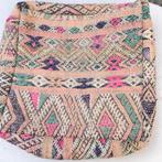 Vintage berber poef, marokkaanse kelim zitkussen roze, Ophalen of Verzenden