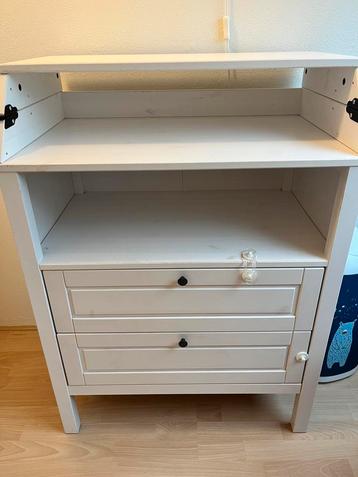 SUNDVIK Commode/ladekast, wit beschikbaar voor biedingen