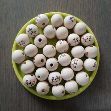 30 Houten Kralen met Katten gezichtjes beschikbaar voor biedingen