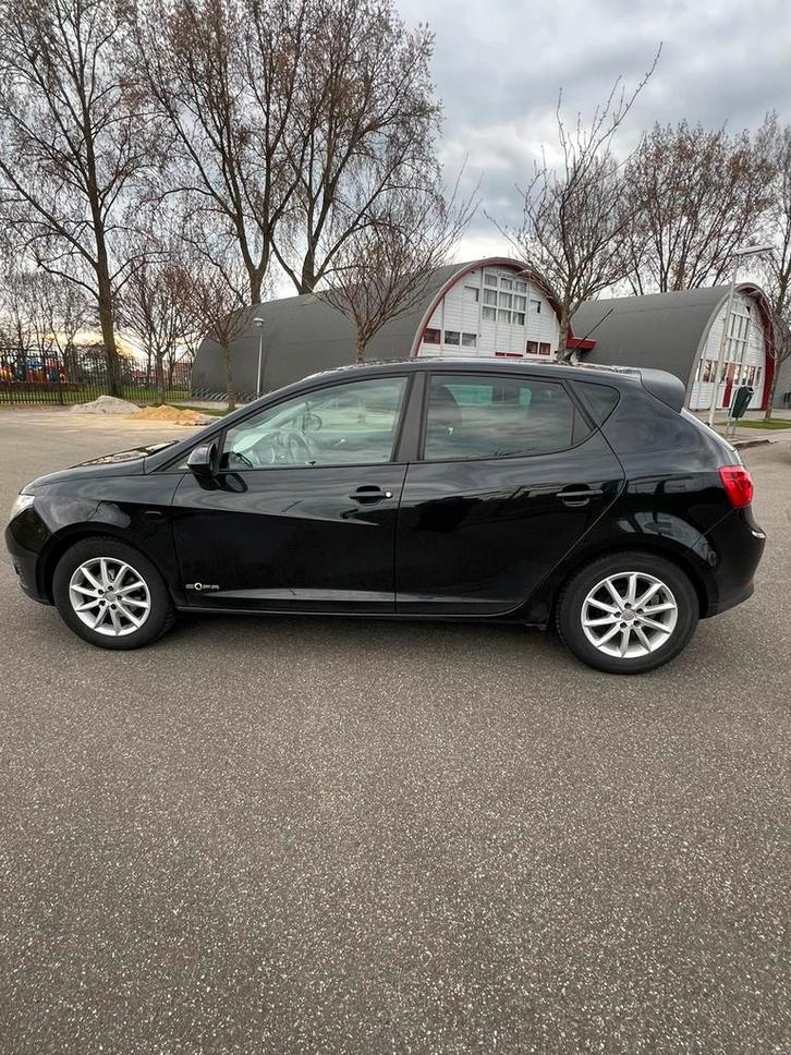 Seat Ibiza 1.2 TDI 55KW Ecomotive 2011 Zwart, Auto's, Seat, Particulier, Ibiza, ABS, Airbags, Airconditioning, Apple Carplay, Bluetooth