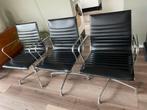 3 zwart leren  stoelen van Eames van Vitra., Huis en Inrichting, Drie, Zwart, Leer, Ophalen of Verzenden