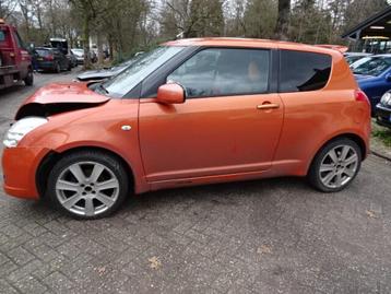 Suzuki Swift bj 2005 1.5 voor demontage. beschikbaar voor biedingen