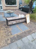 Kastje, Ophalen of Verzenden, Zo goed als nieuw